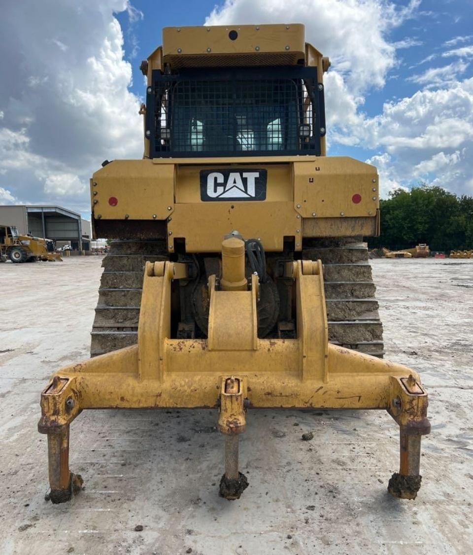 Cat D6T XL Dozer