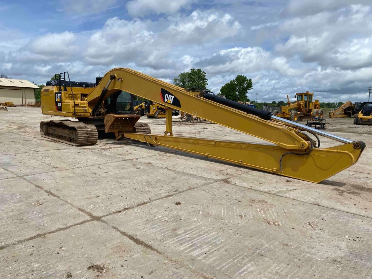 Caterpillar 326FL Excavator
