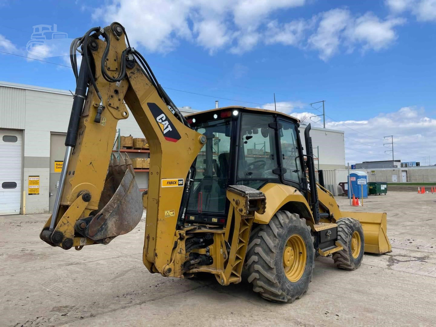 Caterpillar 420F2 Loader Backhoe