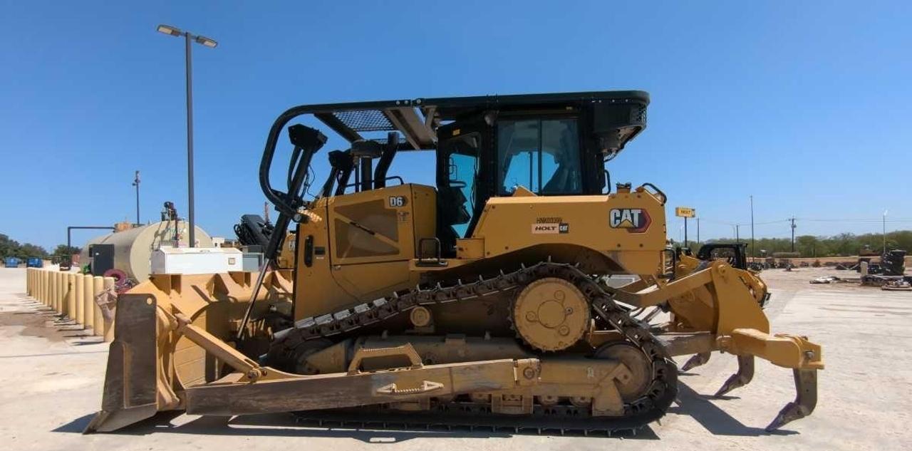 Cat D6 Dozer