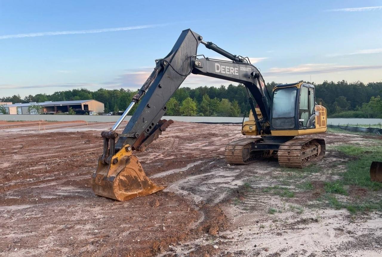 Deere 160G-Lc Excavator