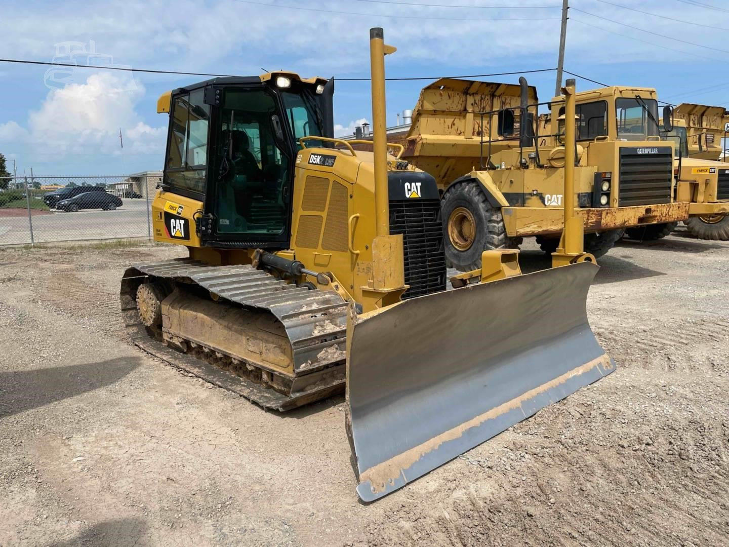 Caterpillar D5K LGP Crawler Dozer