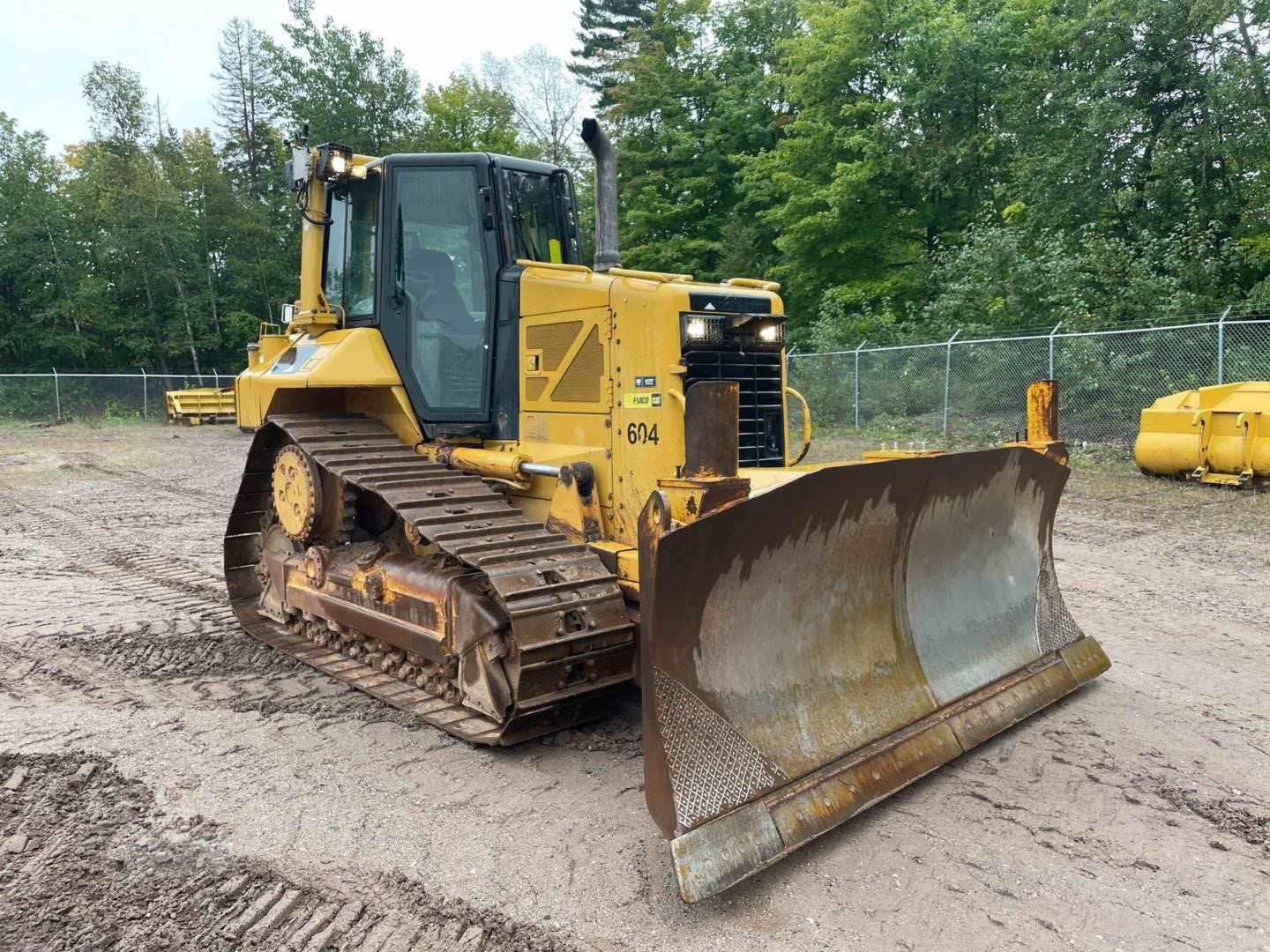 Caterpillar D6N XL Crawler Dozer