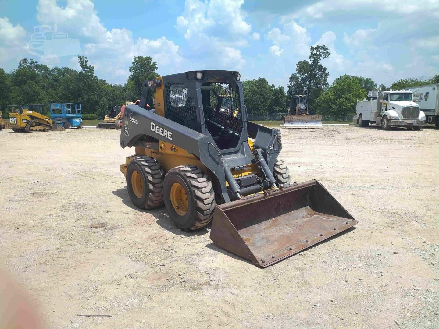 Deere 332G Skid Steer