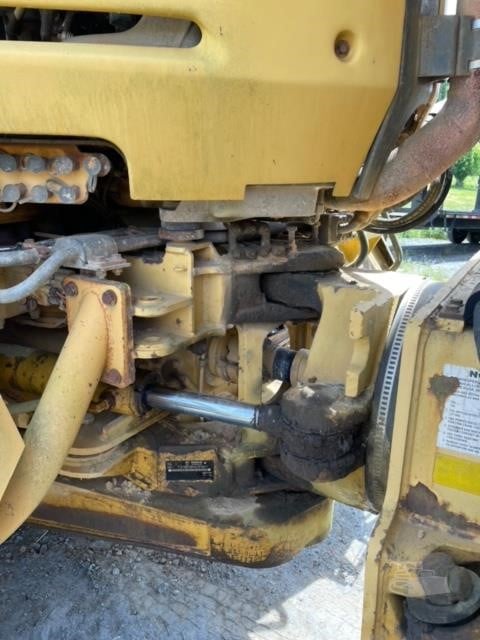 2004 Caterpillar 730