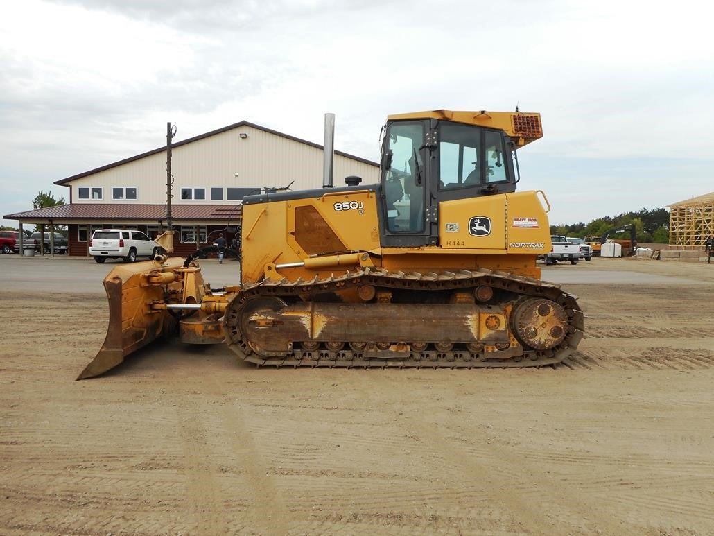 Deere 850J Crawler Dozer
