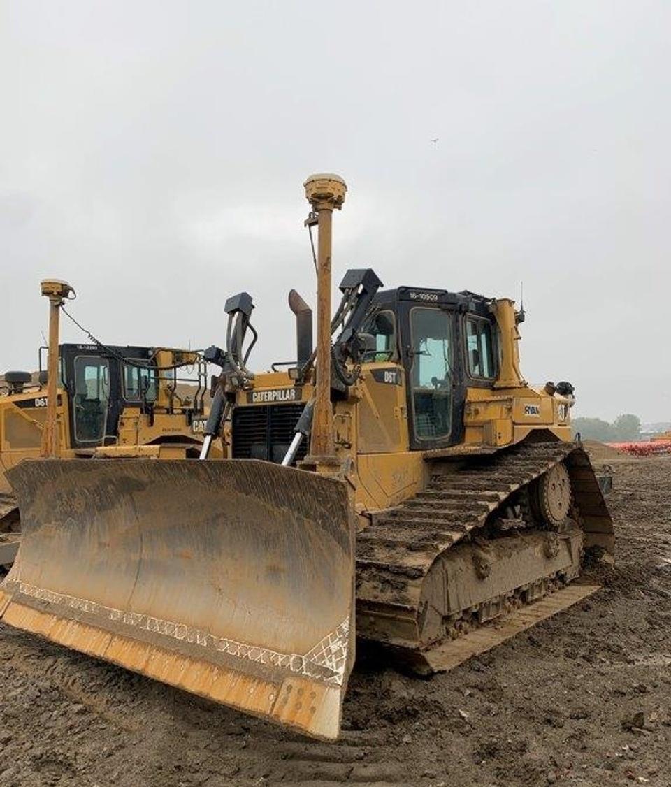 Cat D6TVP Dozer