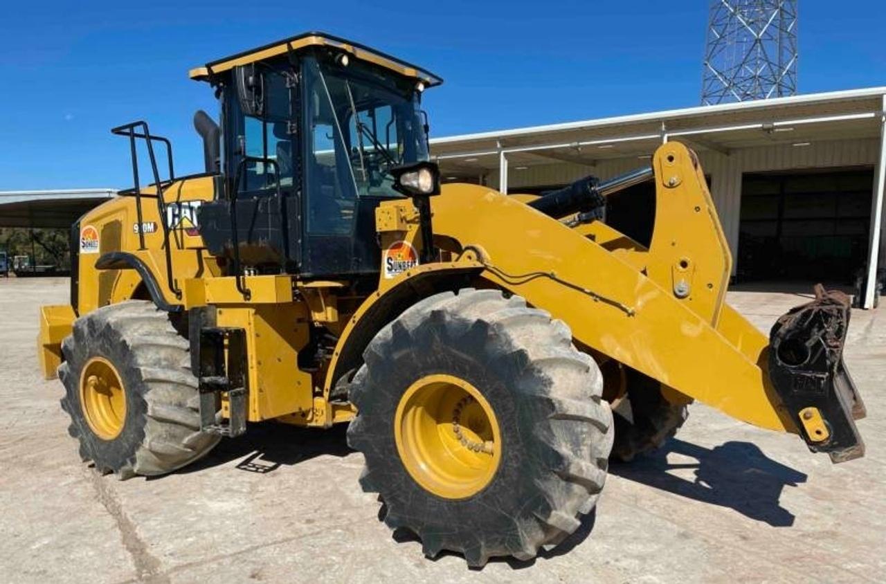 Cat 950M Wheel Loader