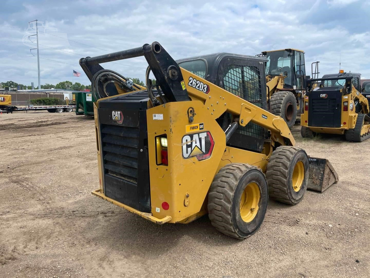 Caterpillar 262D3 Skid Steer