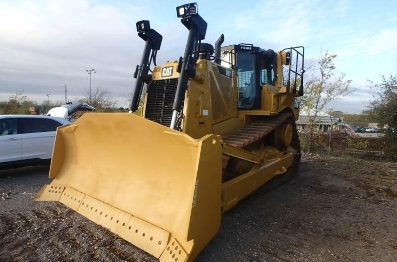 Cat D8T Dozer