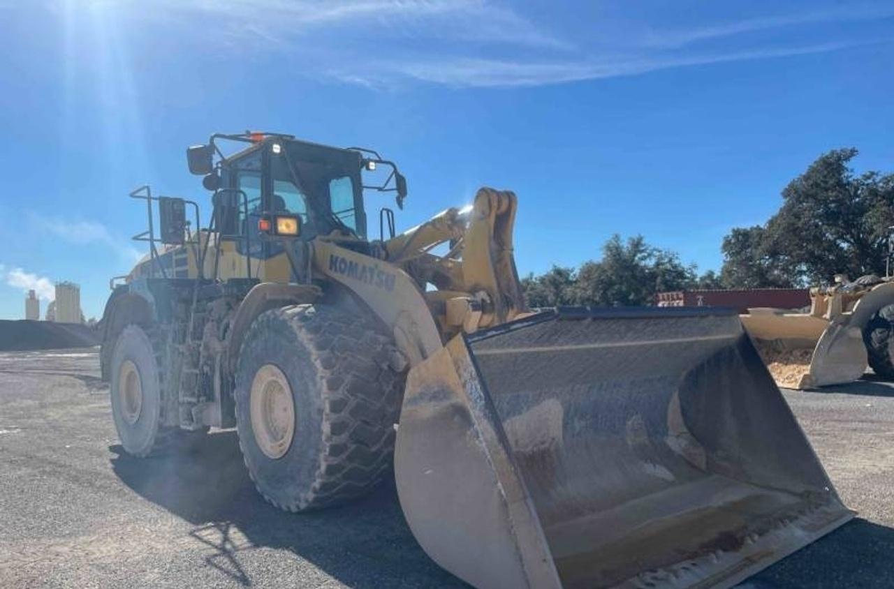 Komatsu WA500_8 Wheel Loader