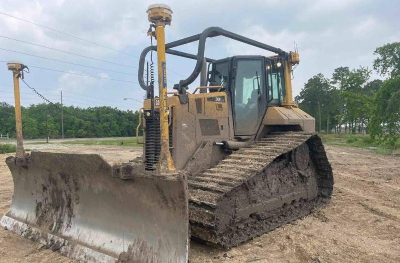 Cat D6N LGP Dozer