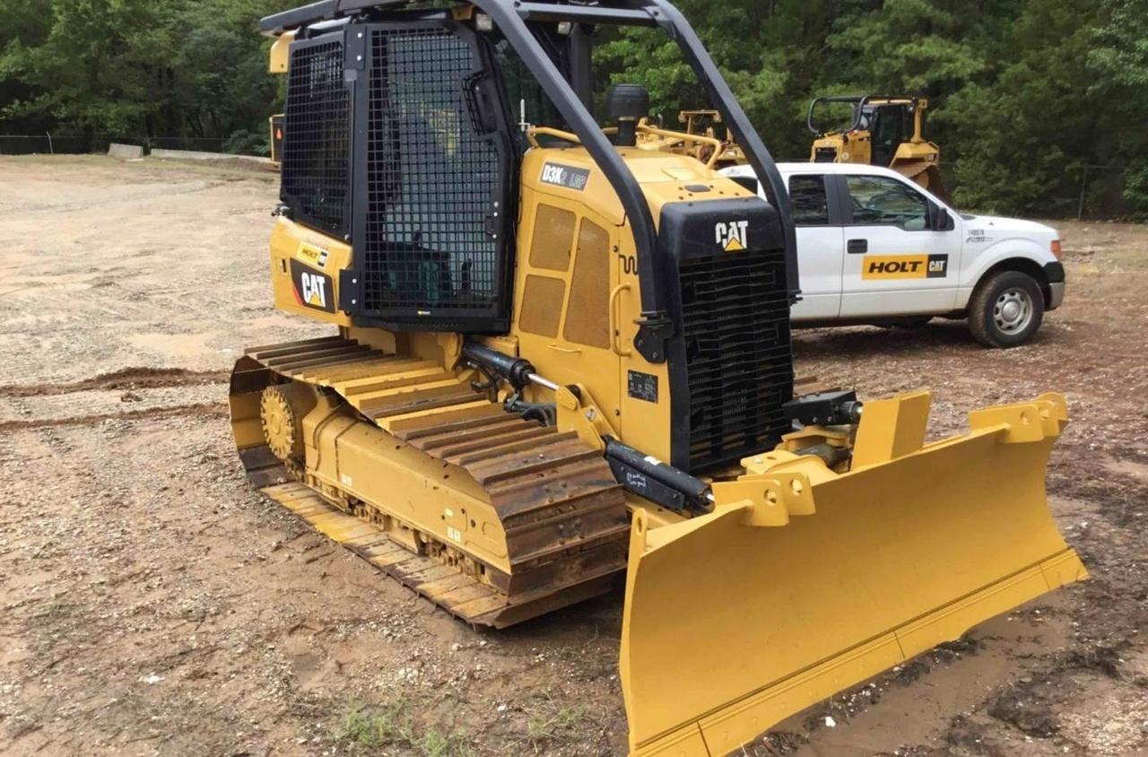 Cat D3K2LGP Dozer