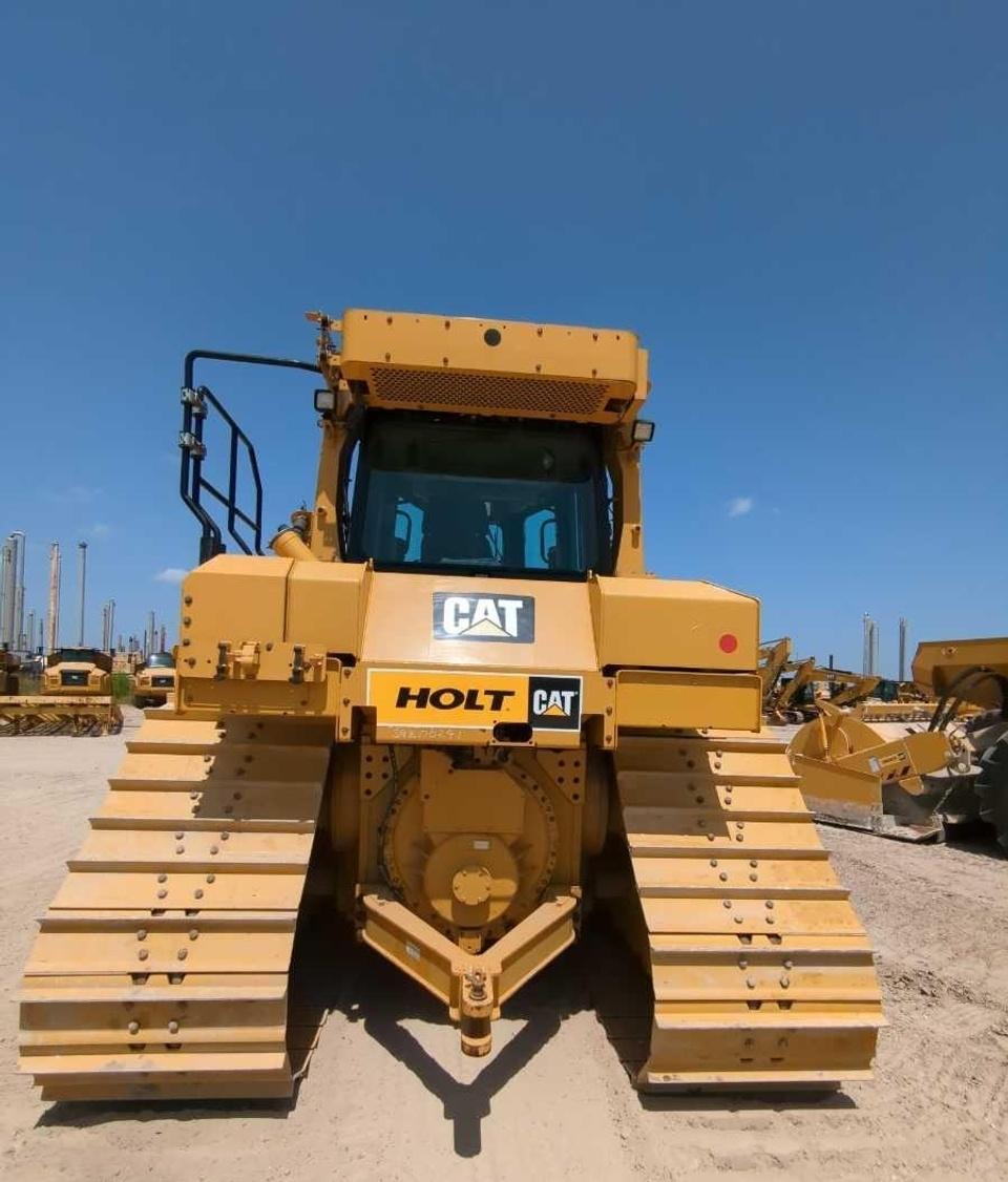Cat D6T LGP Dozer