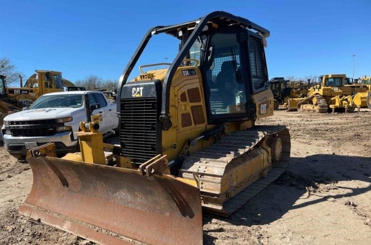 Cat D3K2 LGP Dozer