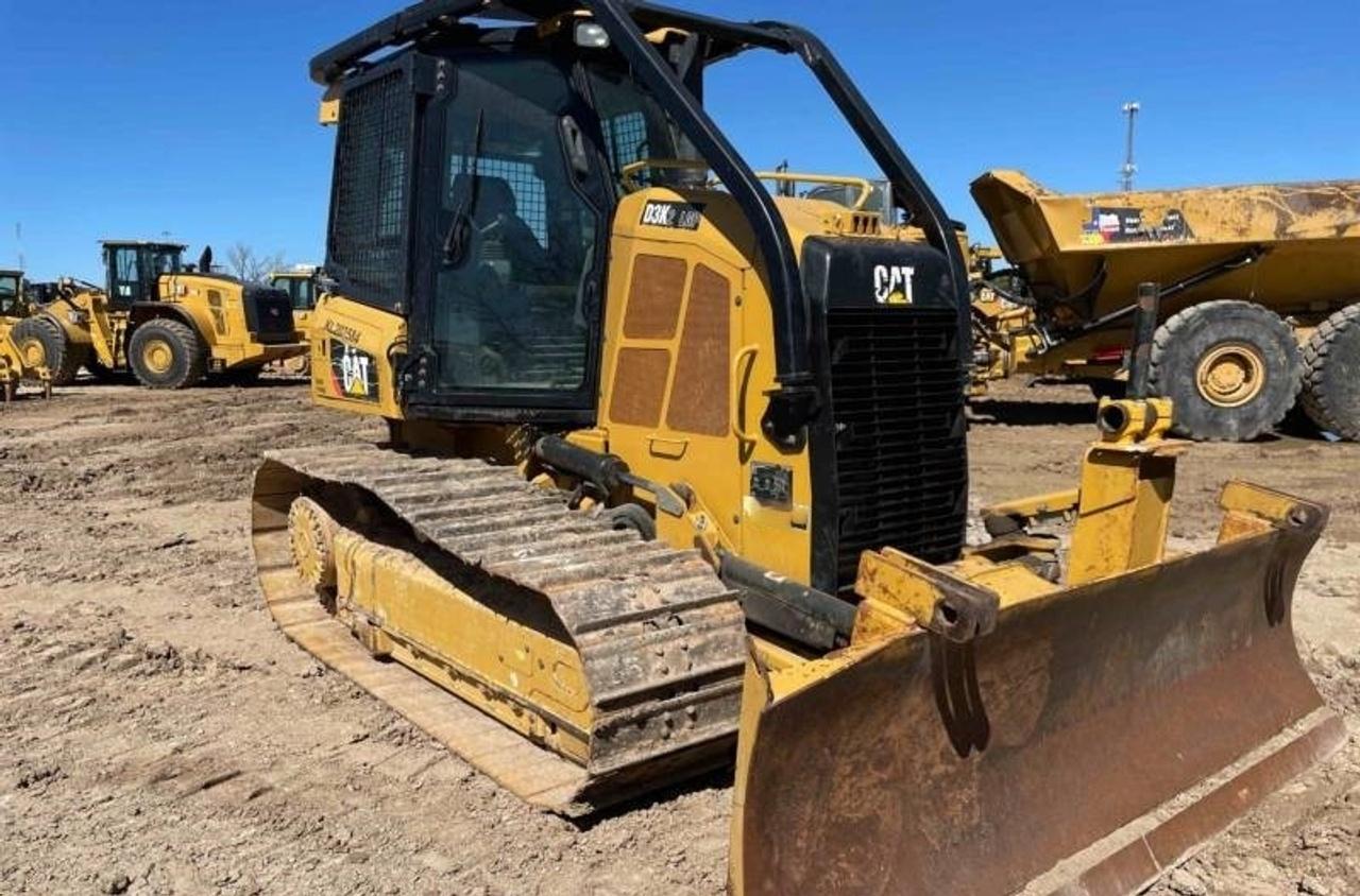 Cat D3K2 LGP Dozer