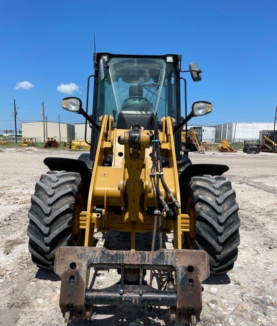 Cat 908M Wheel Loader