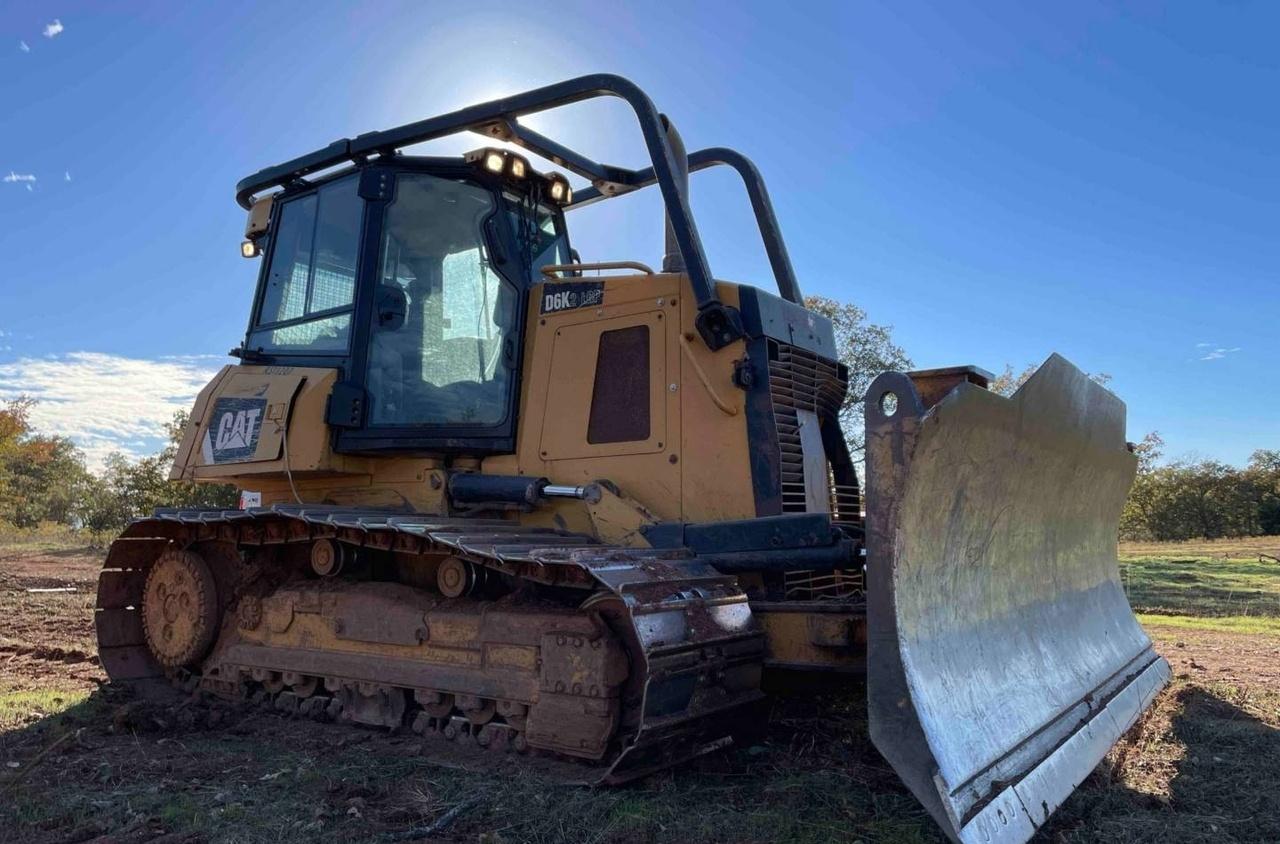 Cat D6K LGP Dozer