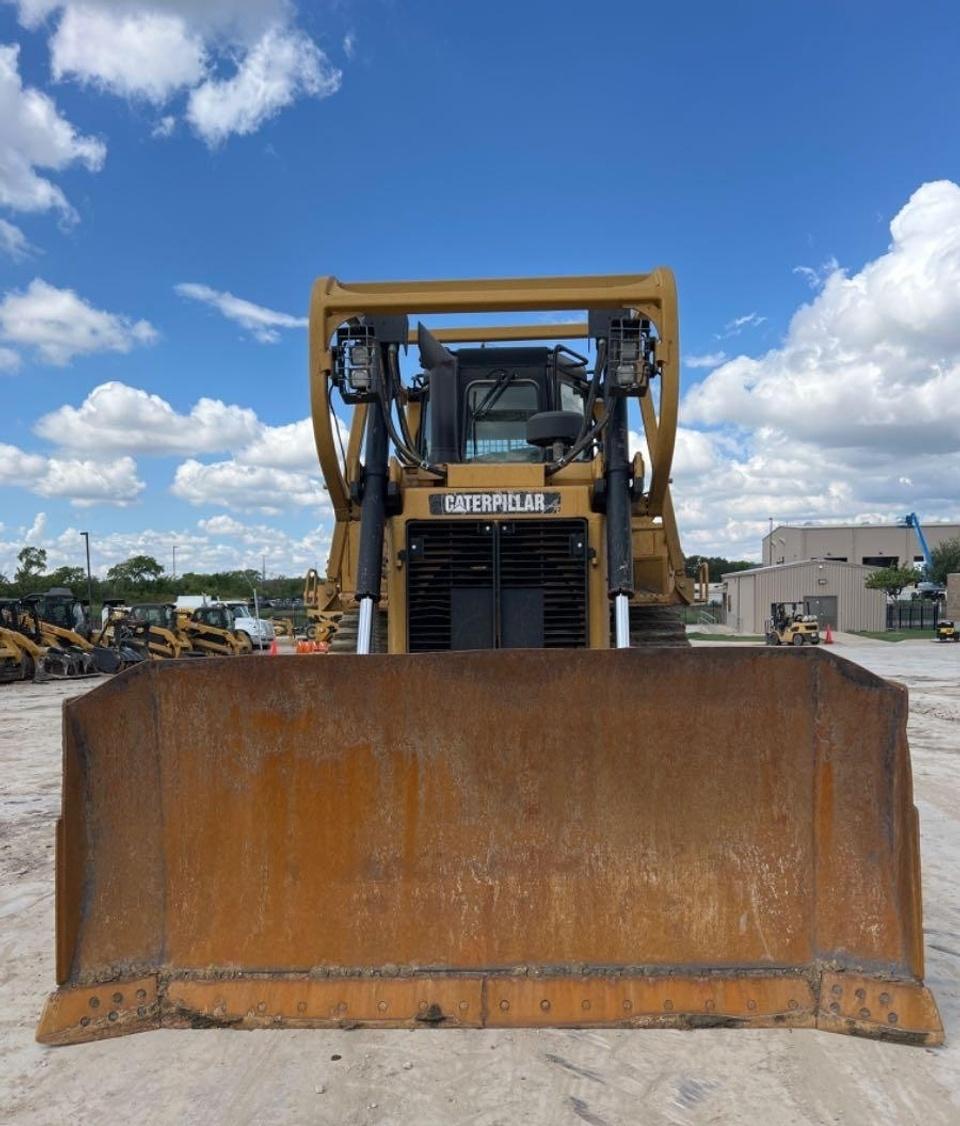 Cat D6T XL Dozer