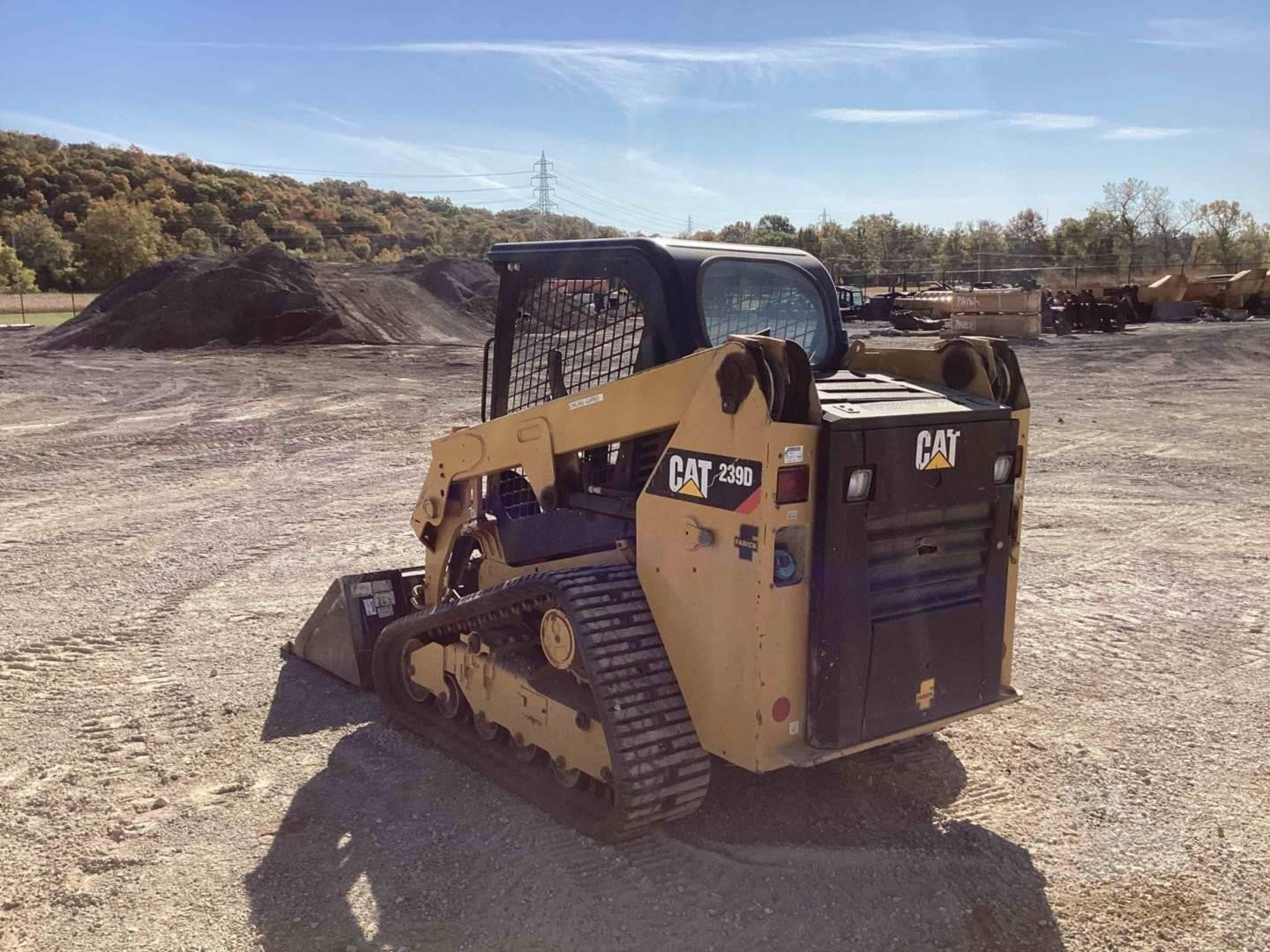 Caterpillar 239D CTL