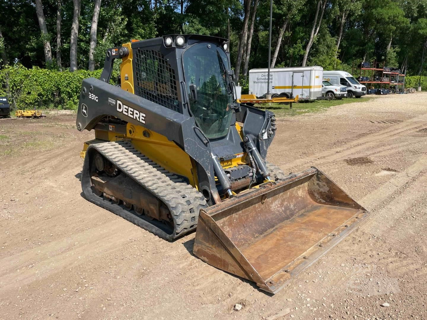 Deere 331G CTL
