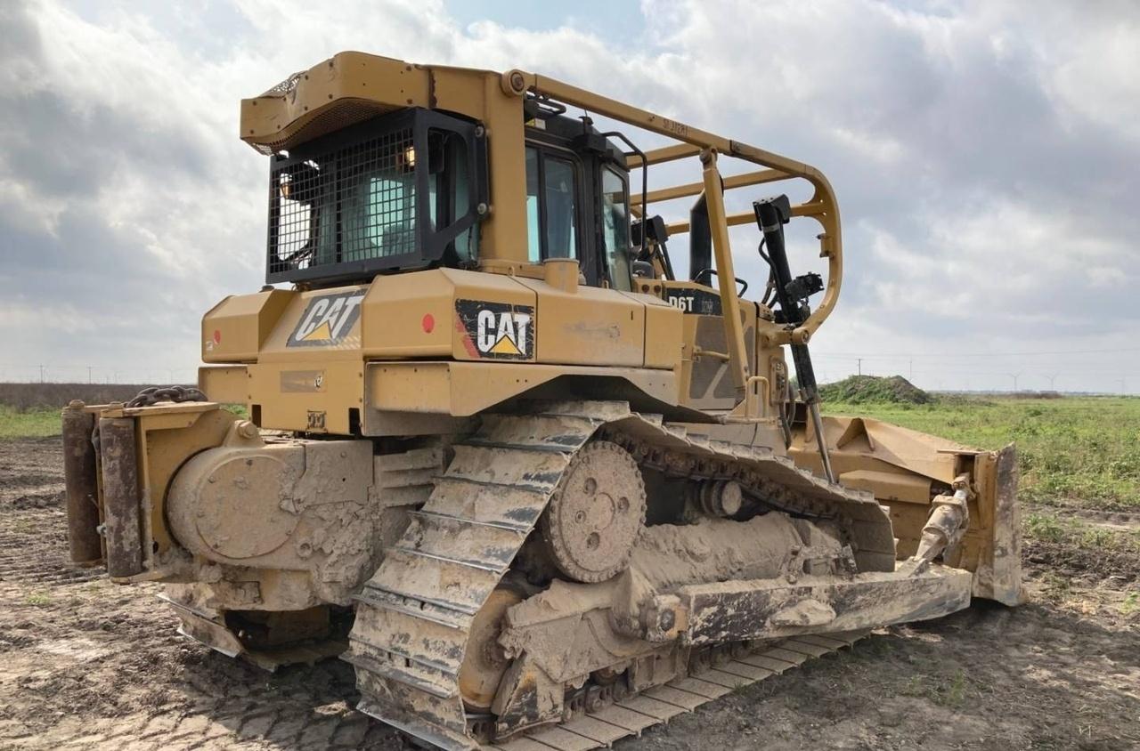 Cat D6T XW Dozer