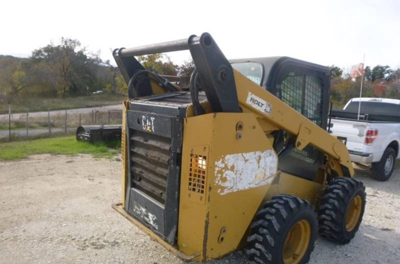 Cat 262D Skid Steer