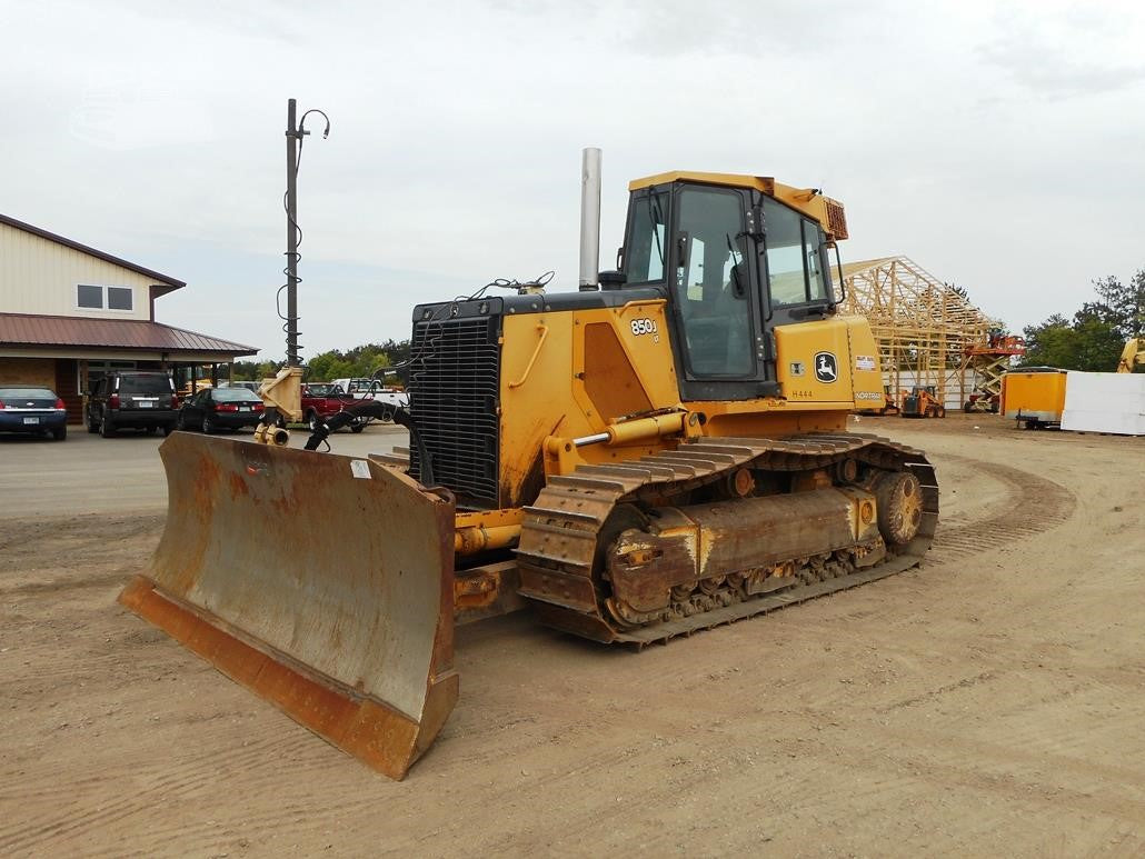 Deere 850J Crawler Dozer