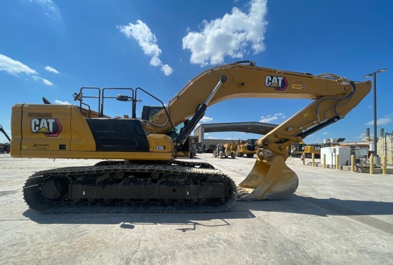 Cat 326 Excavator