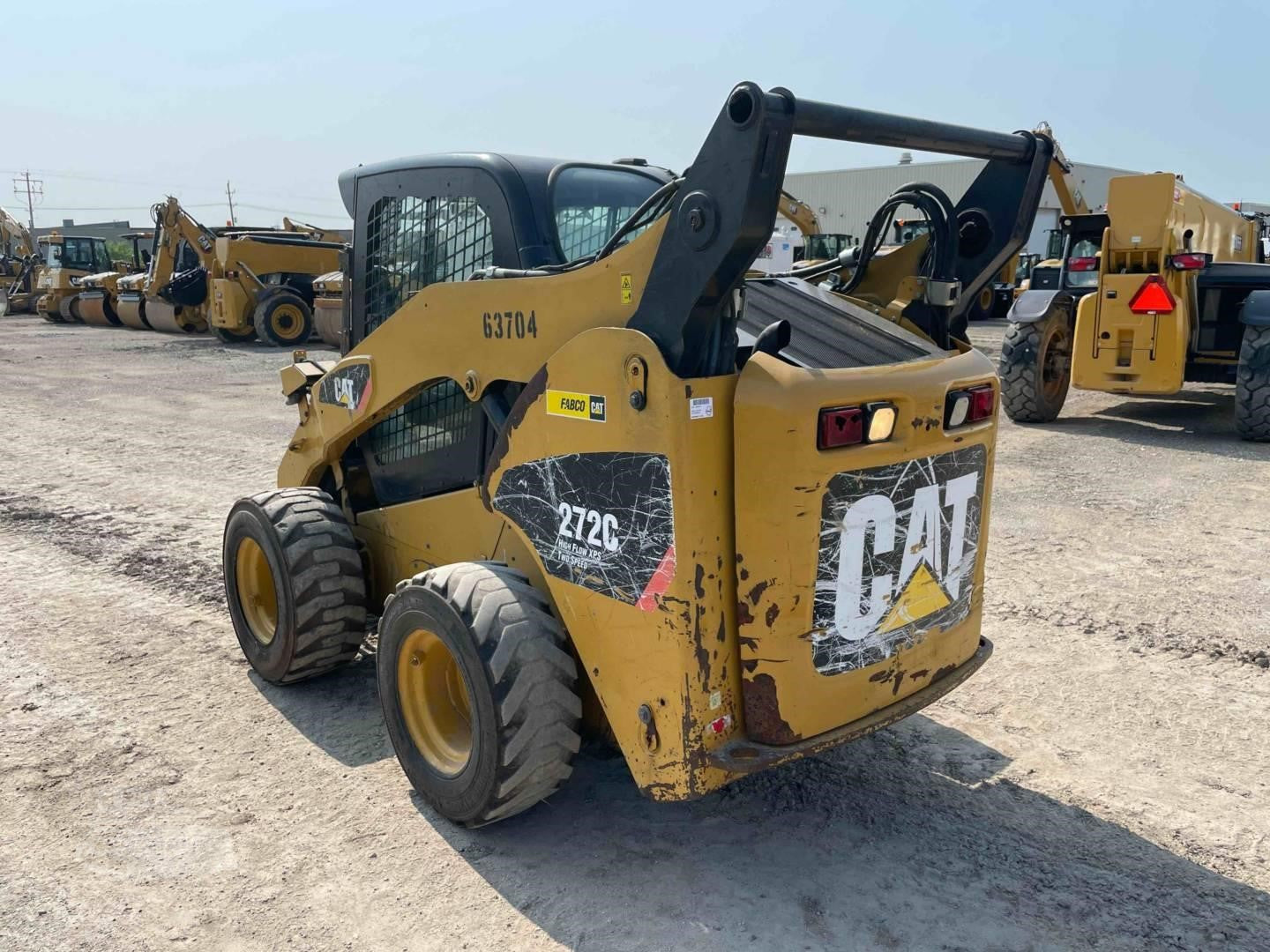 Caterpillar 272C Skid Steer