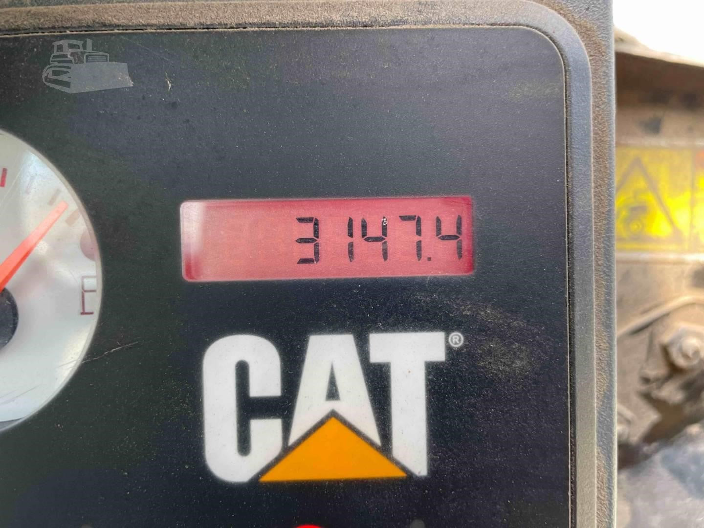 Caterpillar 272C Skid Steer