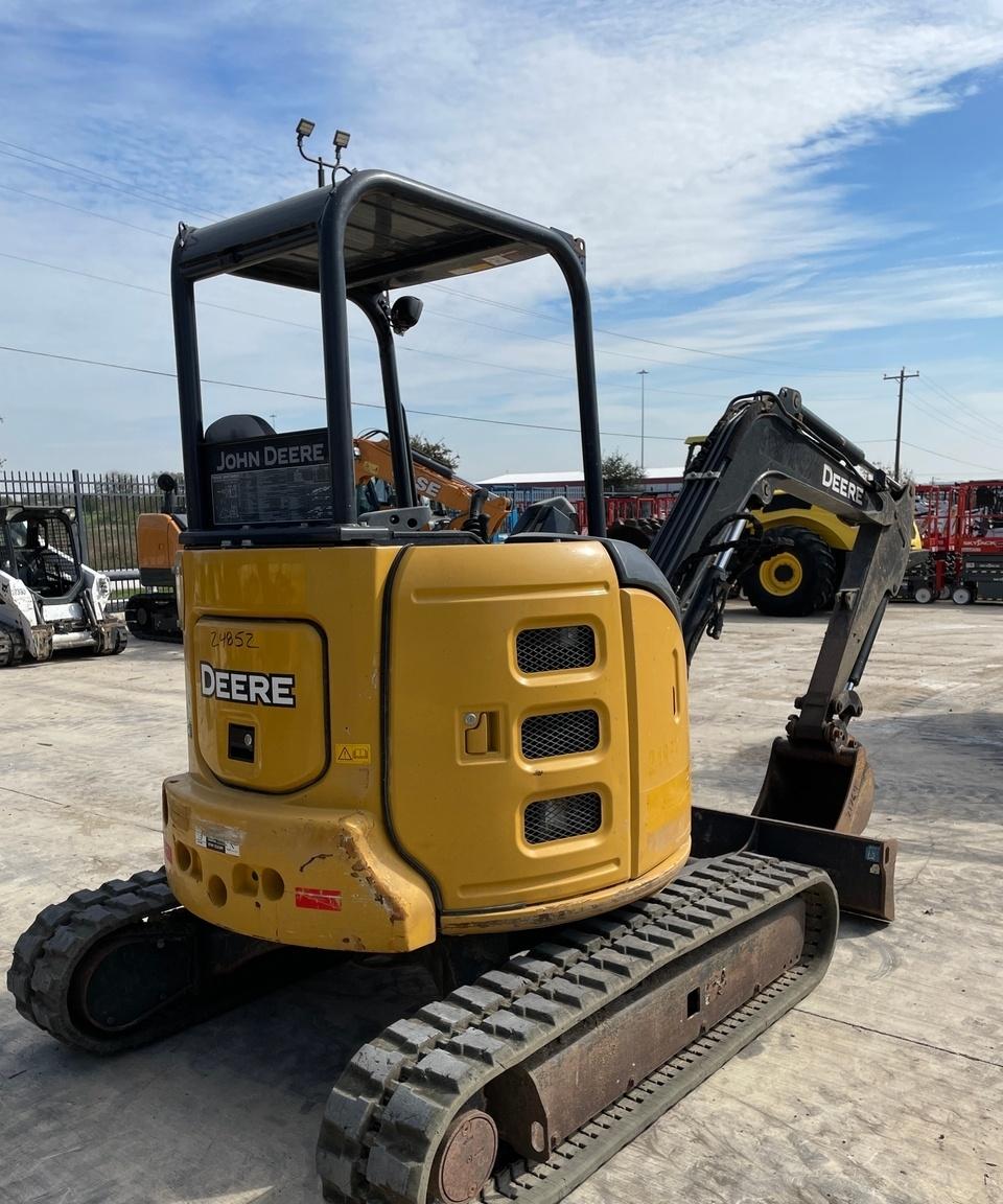 Deere 210G Excavator
