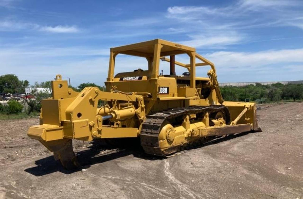 Cat D8H Dozer