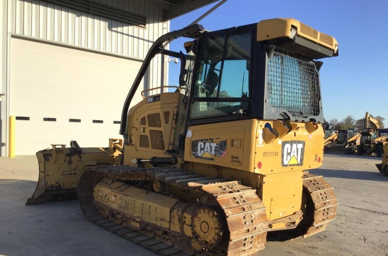 Cat D5K2LGP Dozer