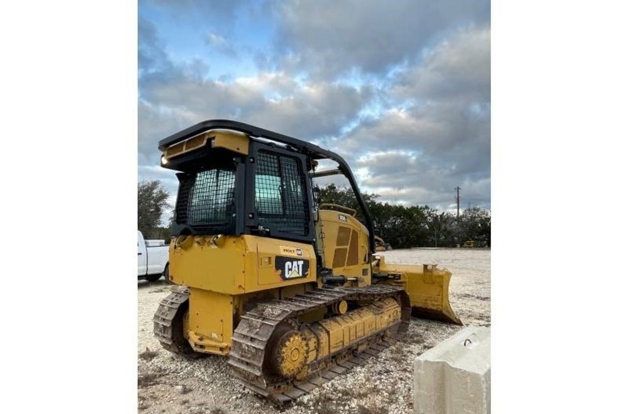 Cat D5K2 LGP Dozer