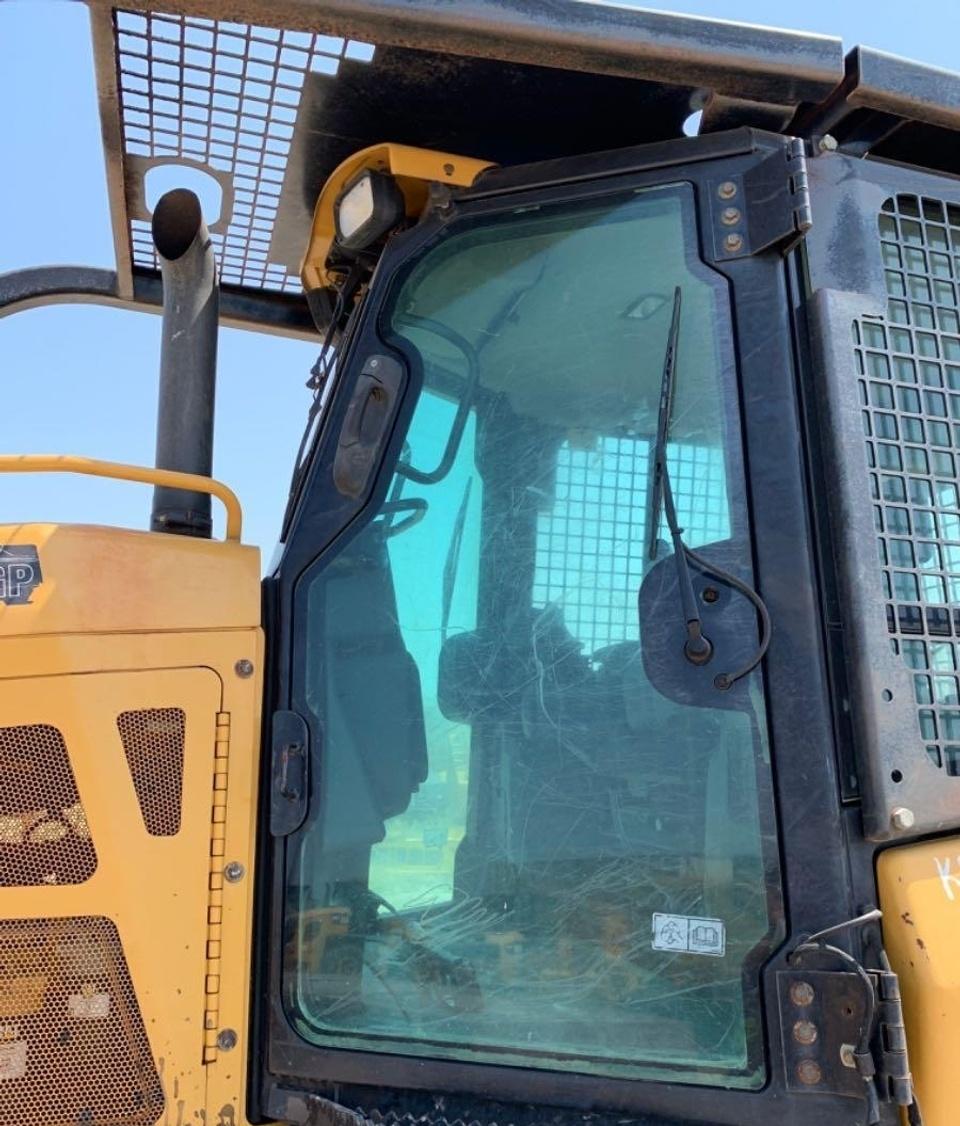 Cat D4K2 LGP Dozer