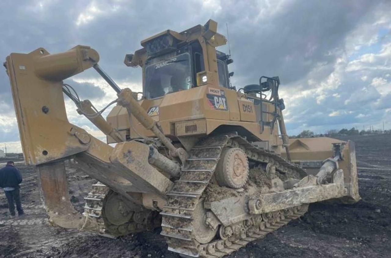 Cat D9T Dozer