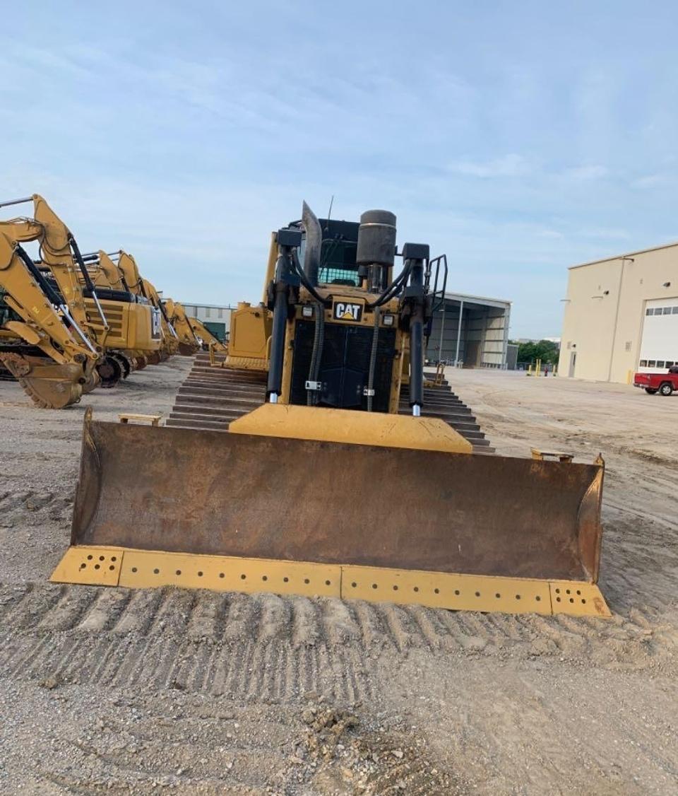 Cat D6T LGP Dozer