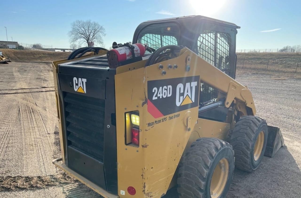 Cat 246D Skid Steer