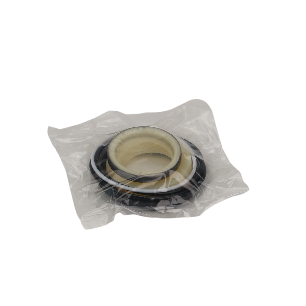 Takeuchi Aftermarket Seal Kit (Blade Cylinder) 1900079799
