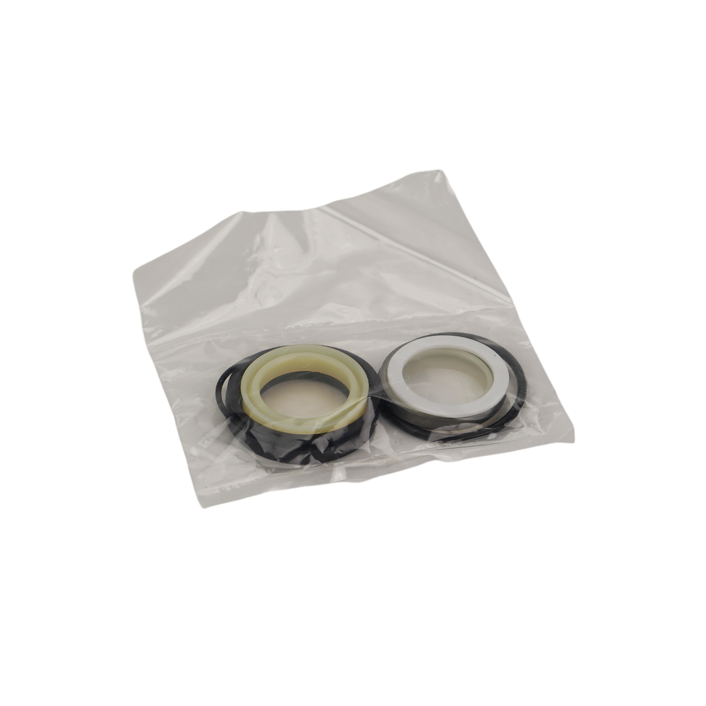 Takeuchi Aftermarket Seal Kit (Bucket Cylinder) 1900113799